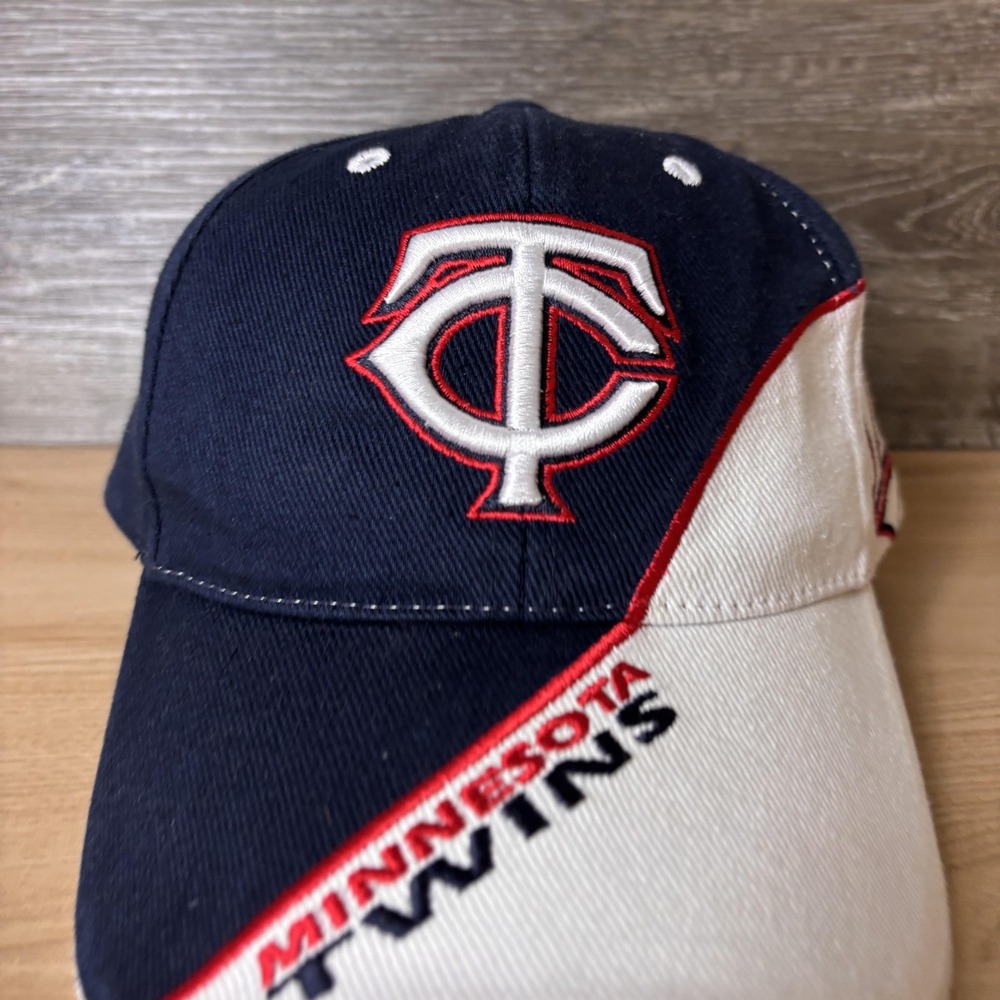 Minnesota Twins Hat Cap Strap Back Mens Navy White MLB Baseball Embroidered - Picture 2 of 10